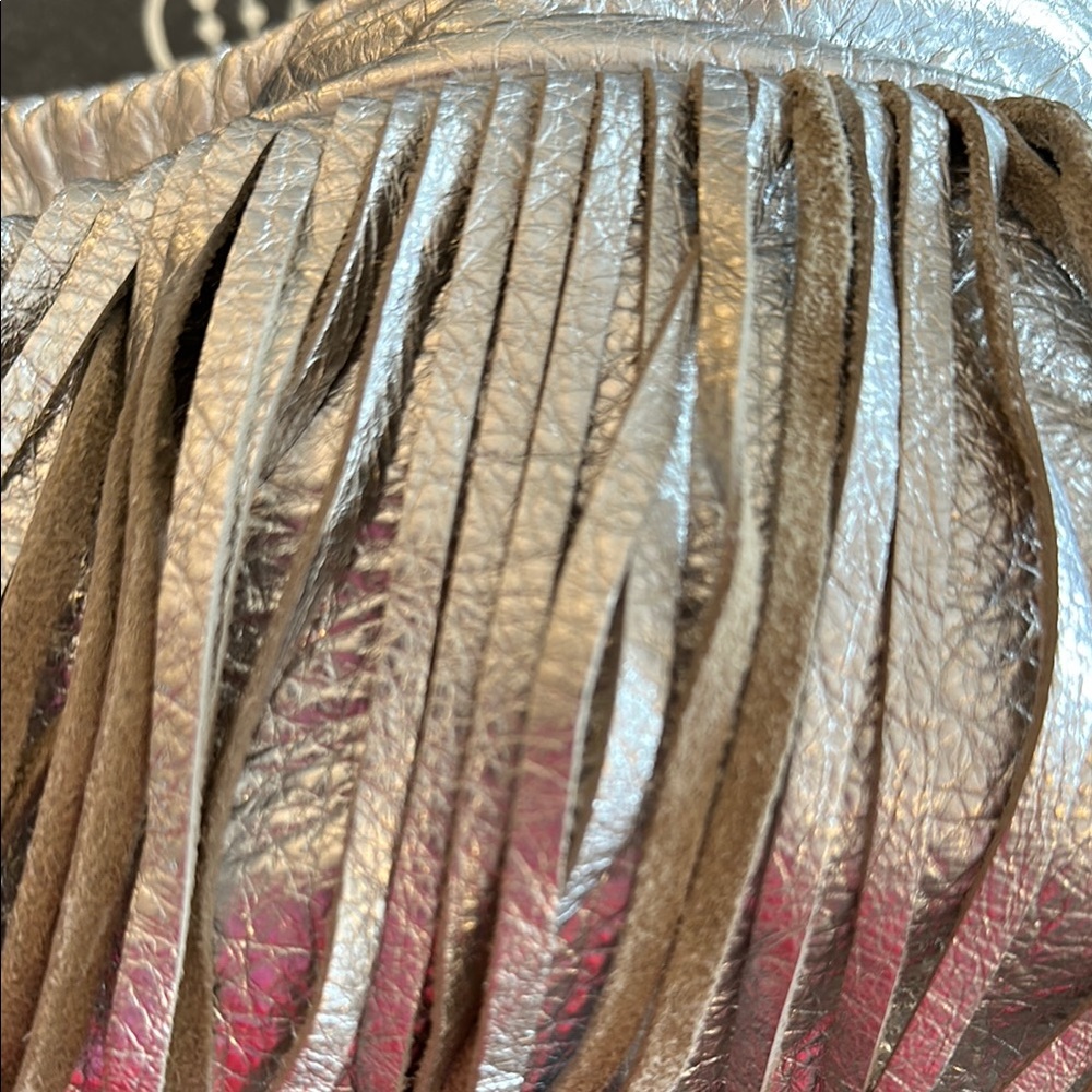 Rebecca Minkoff Silver Fringe Leather Crossbody Bag - Picture 4 of 5